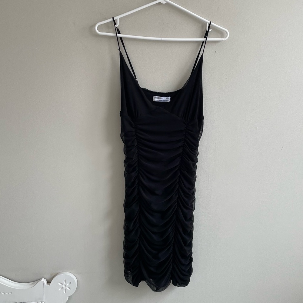 BLACK SHEER SPAGHETTI STRAP DRESS LINED RUCHED STRETCH URBAN OUTFITTERS - Picture 3 of 11